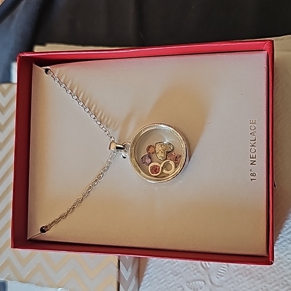18 inch pendant heart box necklace - Picture 1 of 4